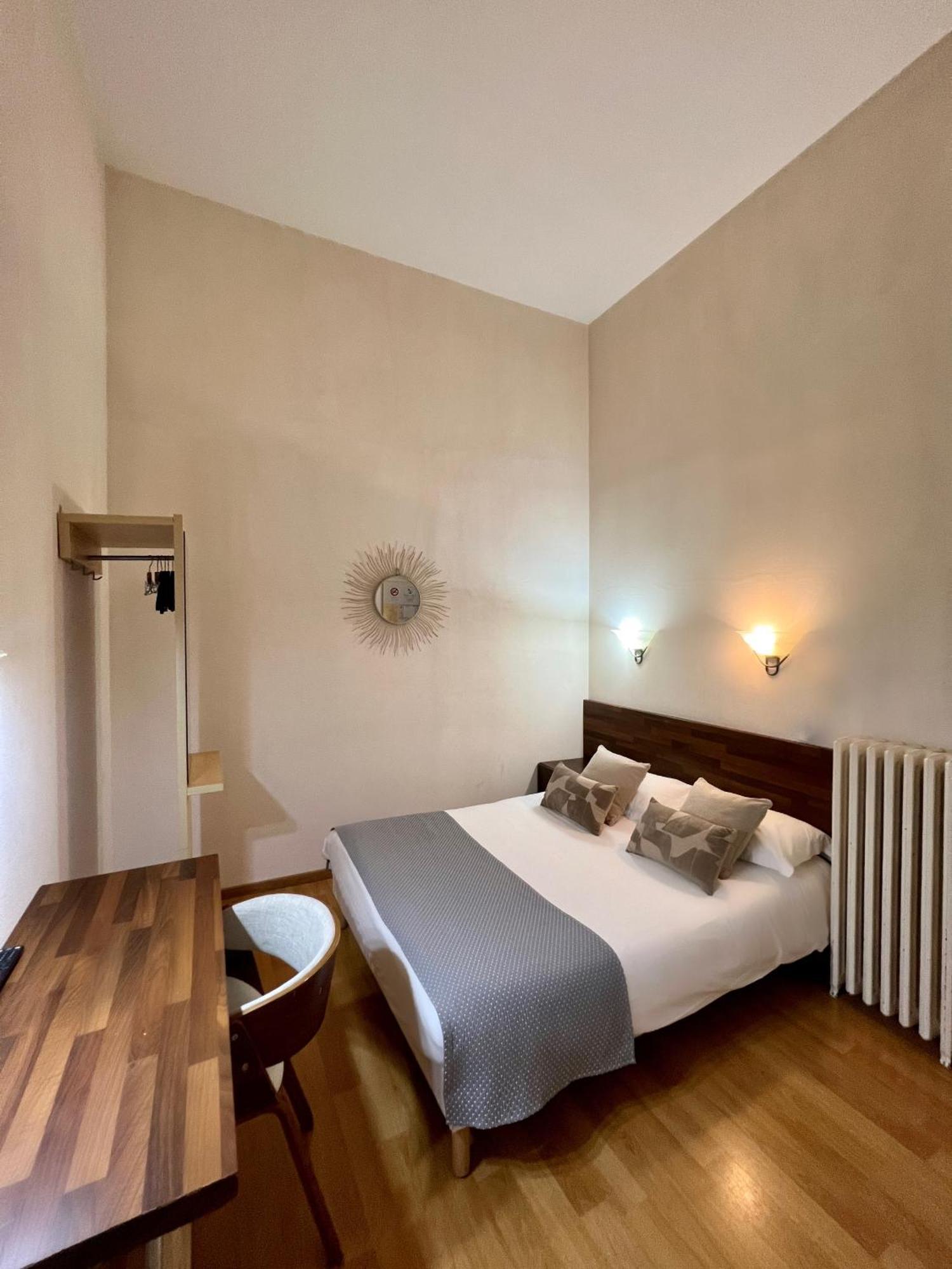Hotel Des Beaux Arts Paryż Pokój zdjęcie